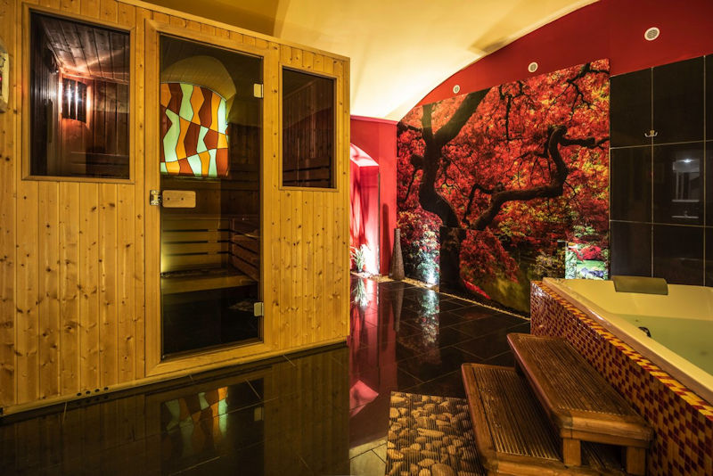 Hotel Sonata har Wellness-område med spa og sauna Hotel Sonata har Wellness-område med spa og sauna